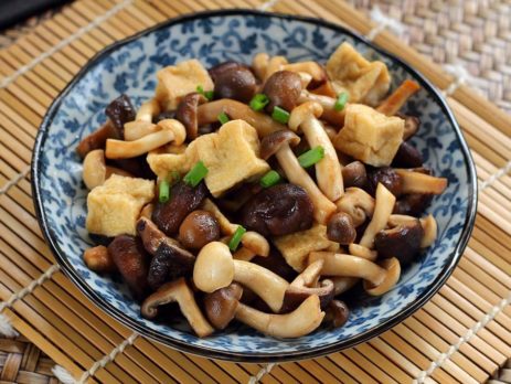 Tofu com Shimeji, Oriental