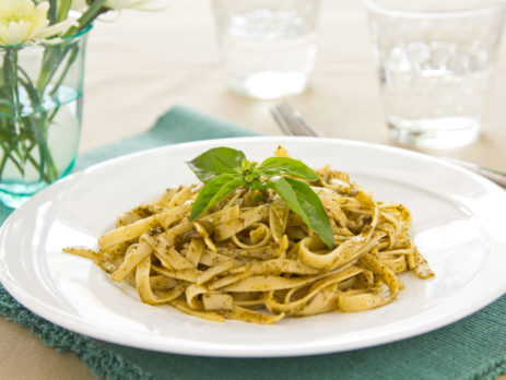 Fettuccine ao molho de ervas